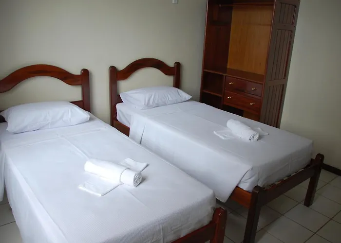 Hotel Netuno Beach